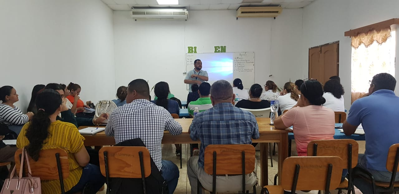 Cuarta capacitación con docentes SEAD